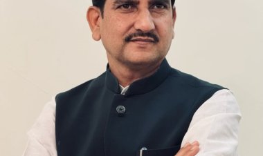 माननीय सांसद व भारत सरकार में आवास मंत्री श्री तोखन साहू जी को जन्म दिन की हार्दिक शुभेच्छा